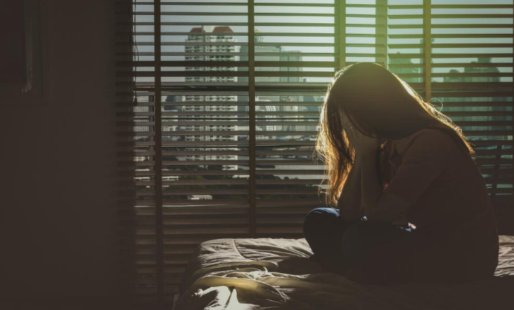 kendini sabote etmek