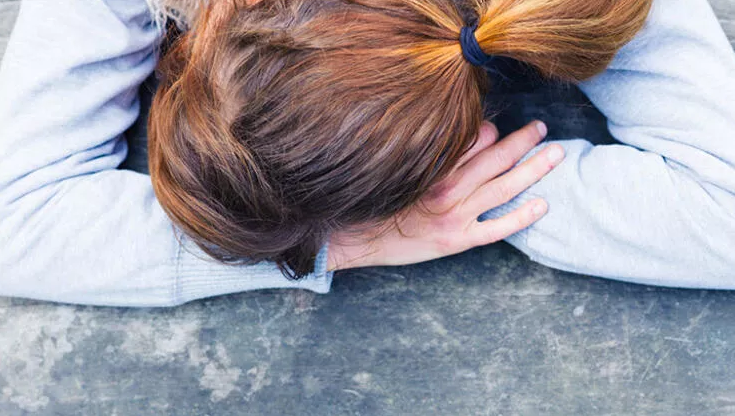 boyun eğiyorum öyleyse varım